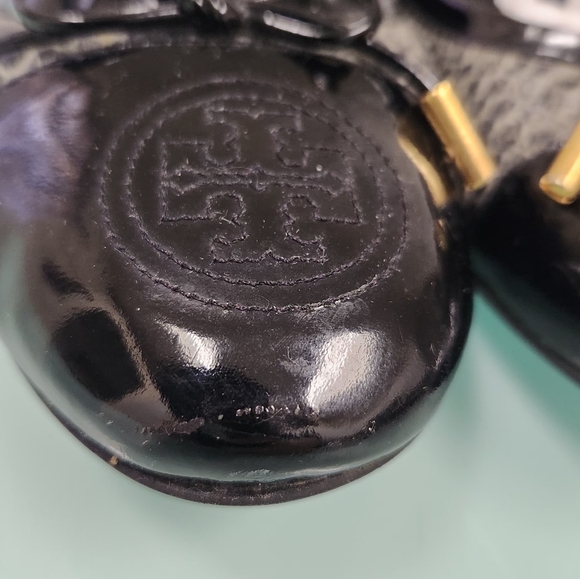 Tory Burch Black and Gray Flats - Picture 8 of 11